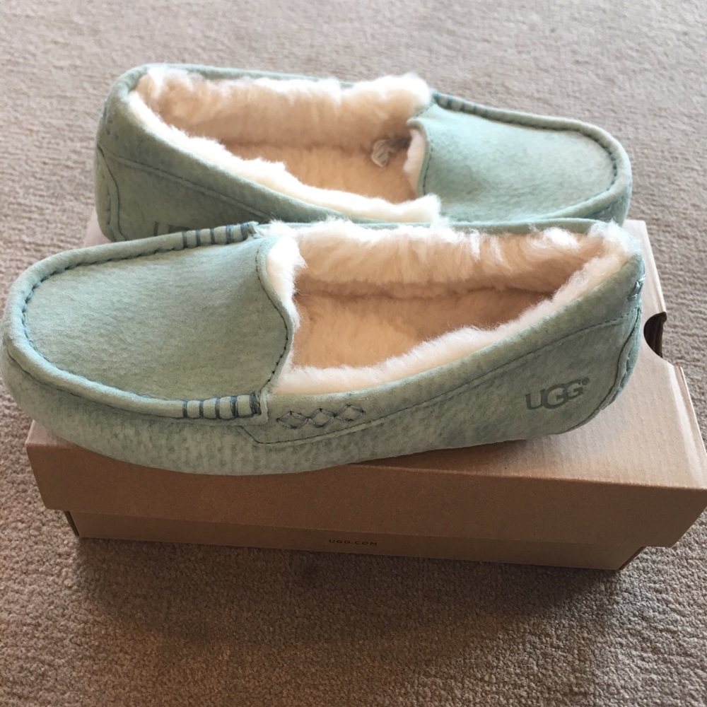 Ugg Ansley Slippers